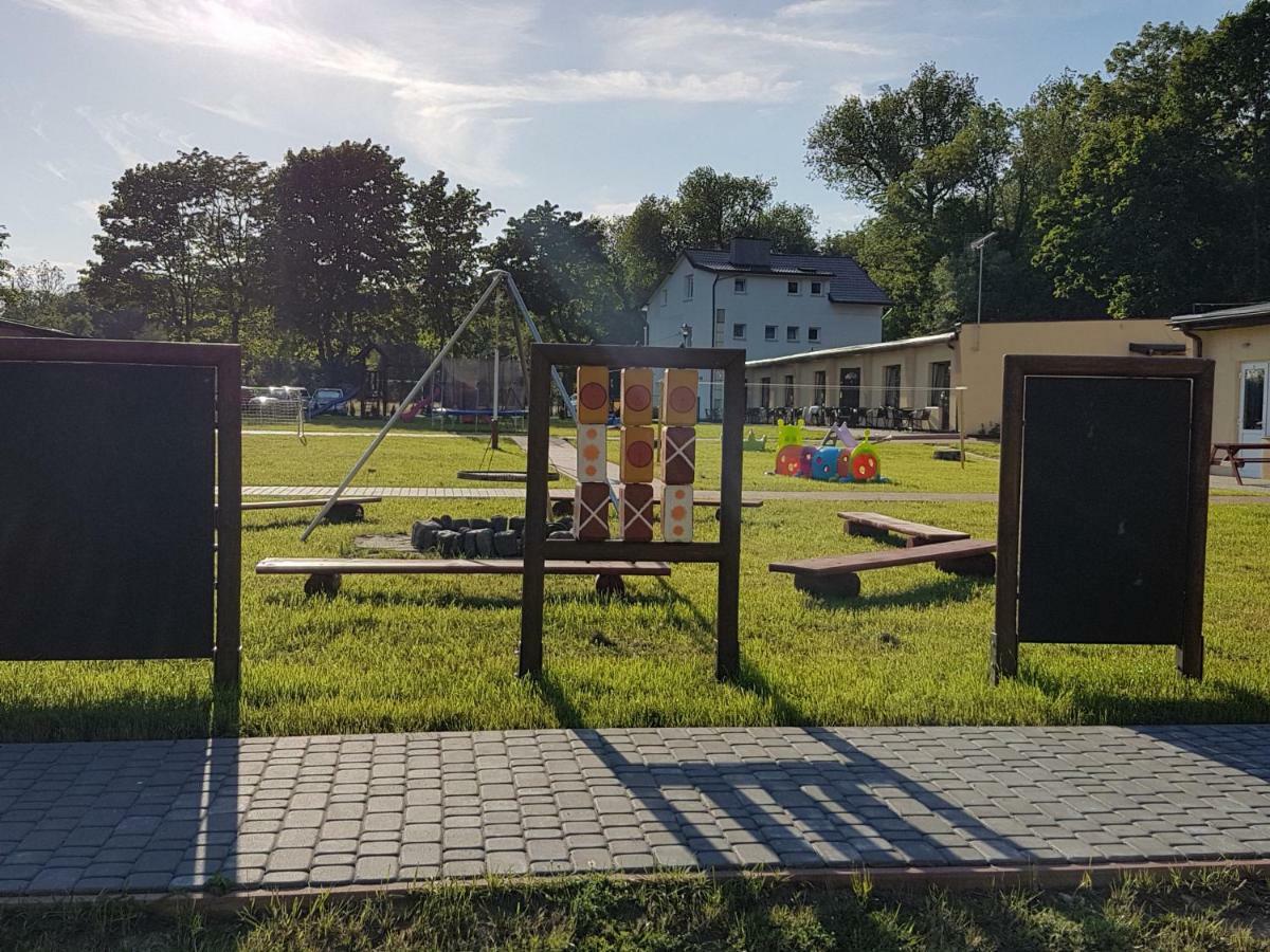 Osrodek Rodzinny "Pod Wydmami" Przy Plazy , Plac Zabaw , Rowery Sarbinowo Luaran gambar